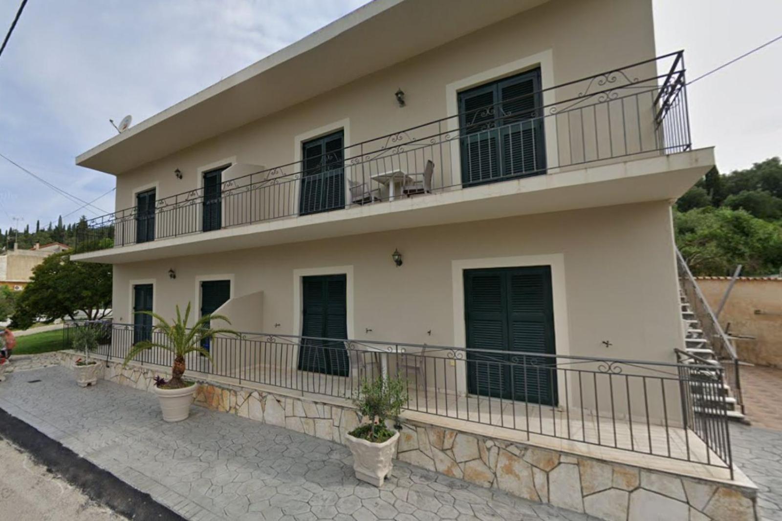 Georgia'S Apartments, Ipsos Corfu Bagian luar foto