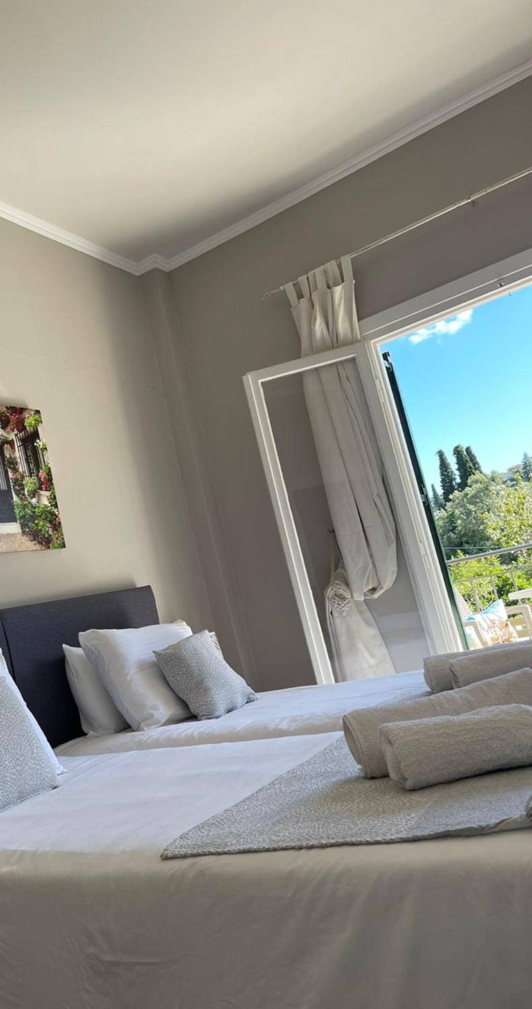 Georgia'S Apartments, Ipsos Corfu Bagian luar foto