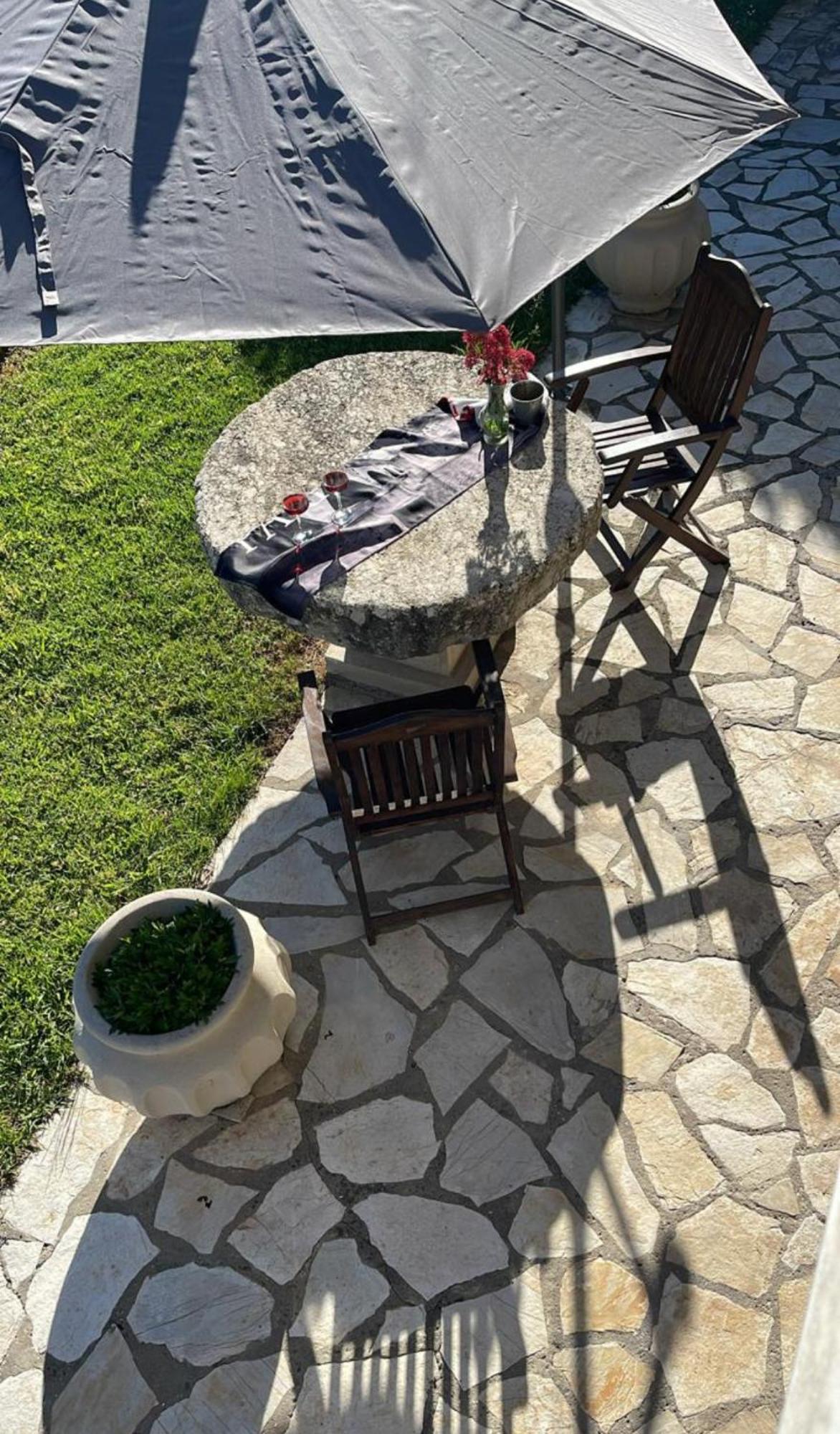 Georgia'S Apartments, Ipsos Corfu Bagian luar foto